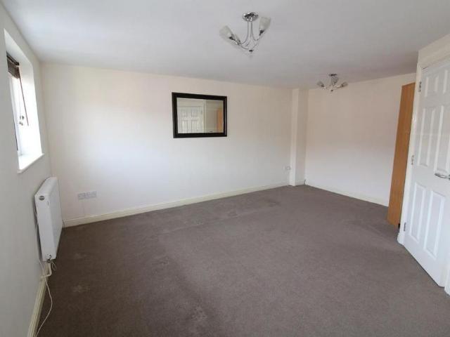4 bedroom house to rent