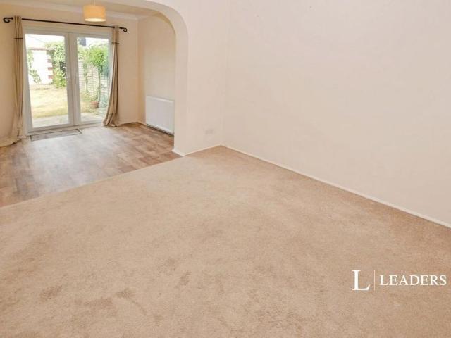 4 bedroom house to rent