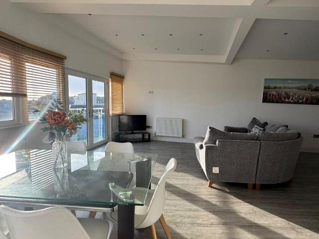 4 bedroom house to rent