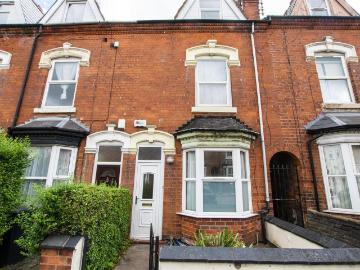 4 bedroom house to rent