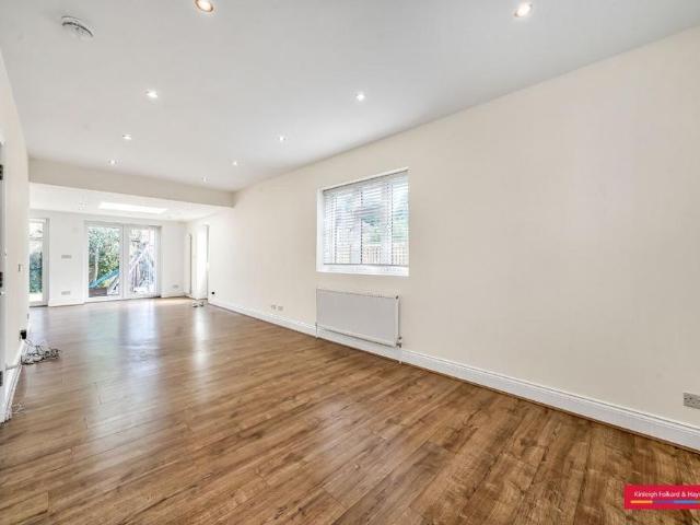 4 bedroom house to rent