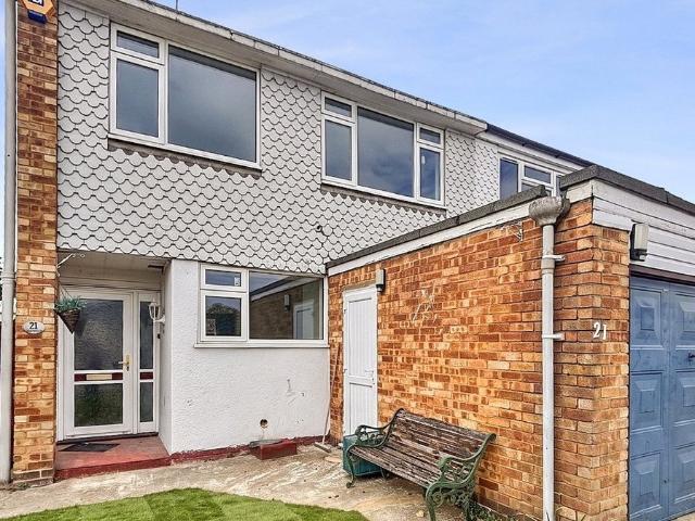 4 bedroom house to rent