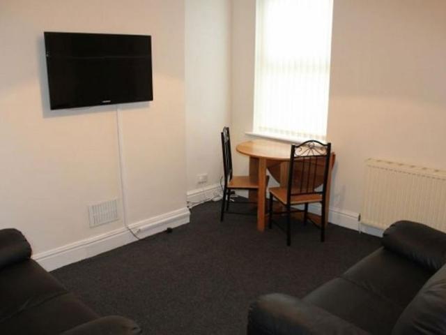 4 bedroom house to rent