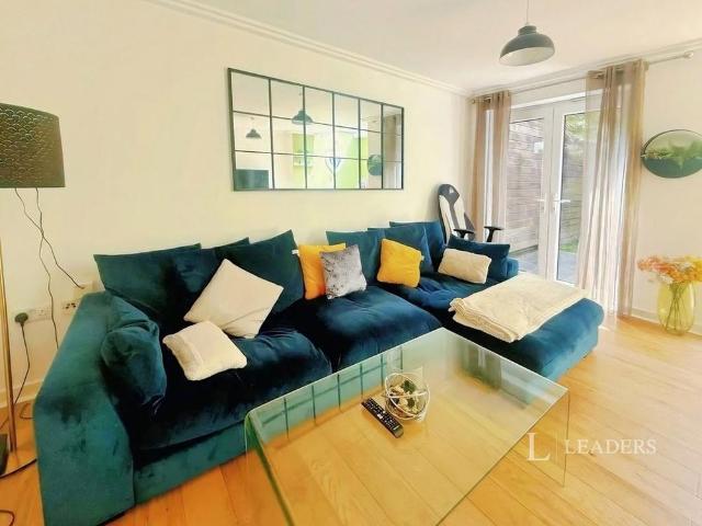 4 bedroom house to rent