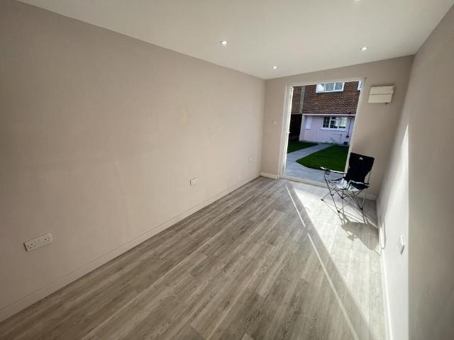 4 bedroom house to rent