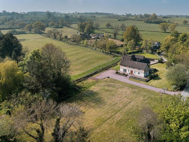 4 bedroom house to rent