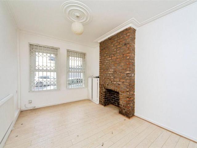 4 bedroom house to rent