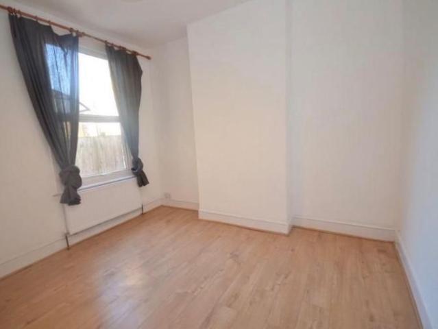 4 bedroom house to rent