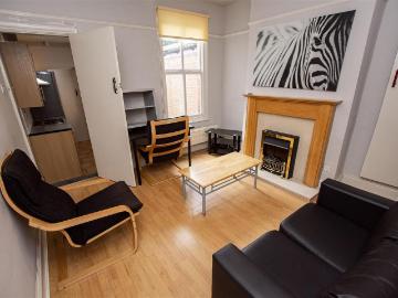 4 bedroom house to rent