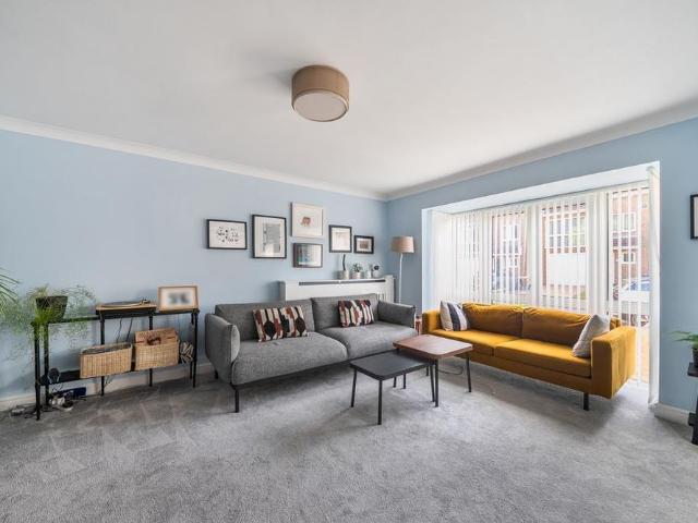 4 bedroom house to rent
