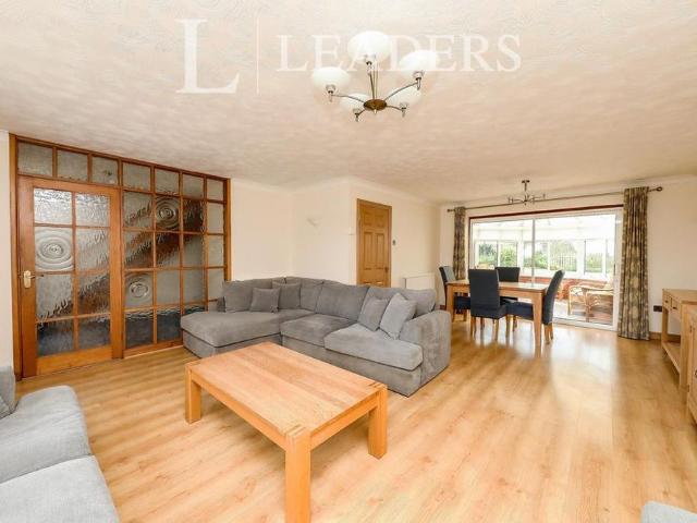 4 bedroom house to rent
