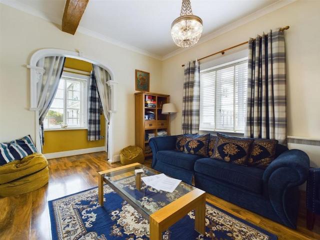 4 bedroom house to rent