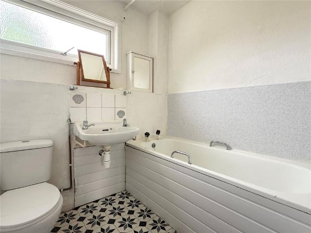 4 Bedroom House To Rent