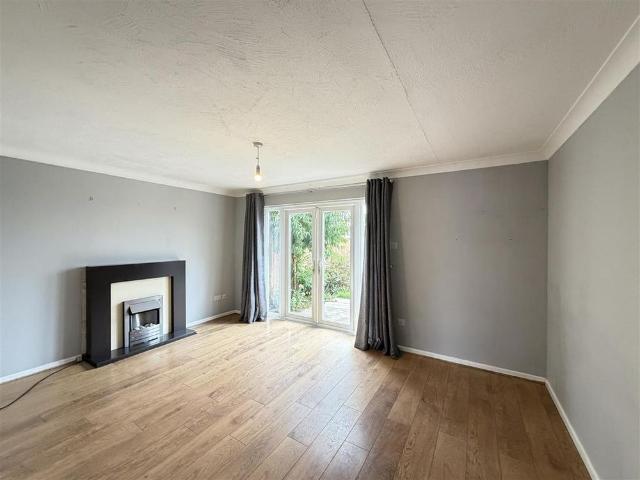 4 bedroom house to rent