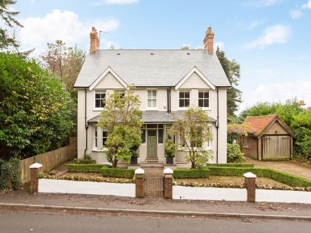 4 bedroom house to rent