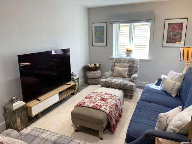 4 bedroom house to rent