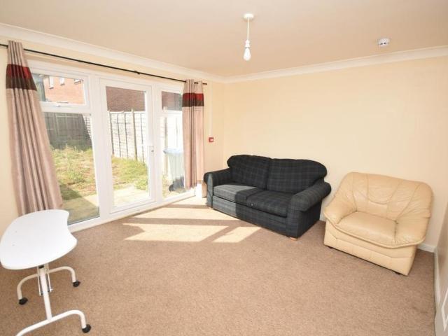 4 bedroom house to rent