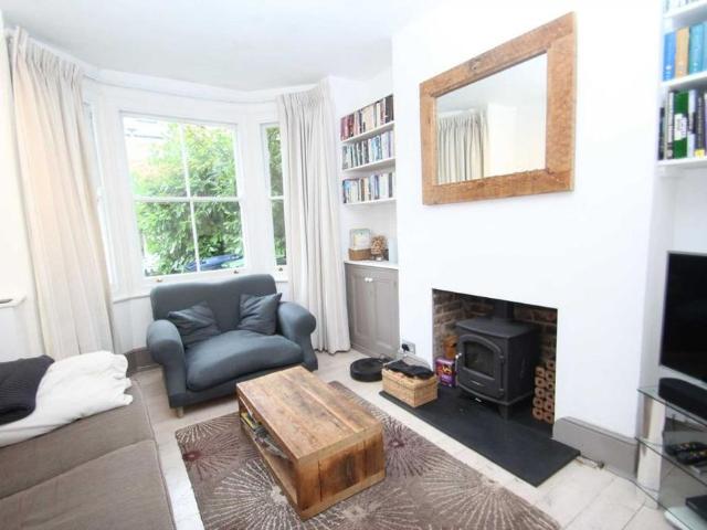 4 bedroom house to rent