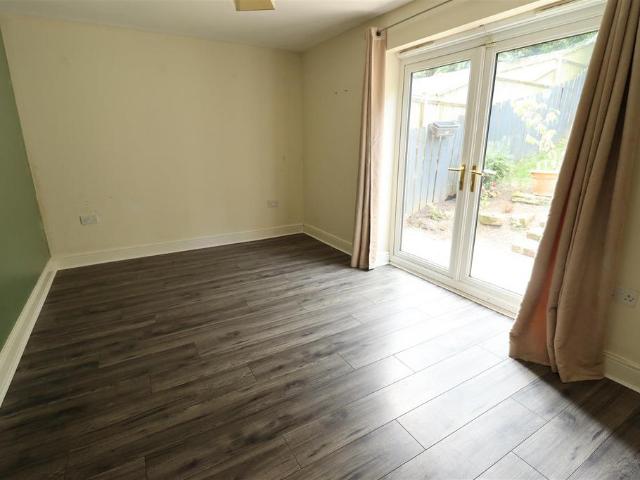 4 bedroom house to rent