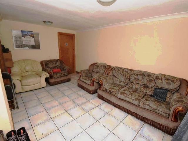 4 bedroom house to rent
