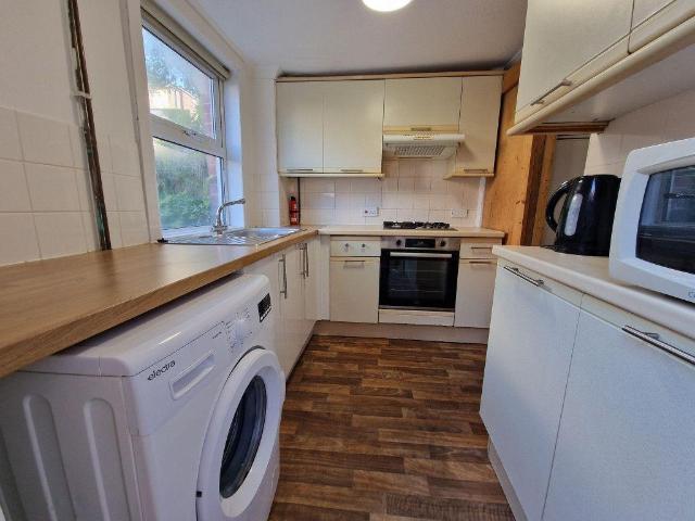 4 bedroom house to rent