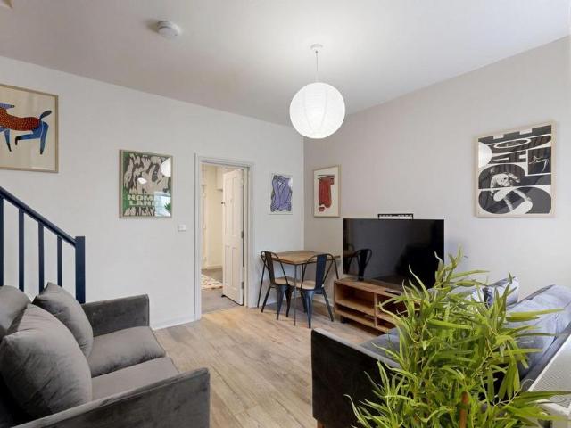 4 bedroom house to rent