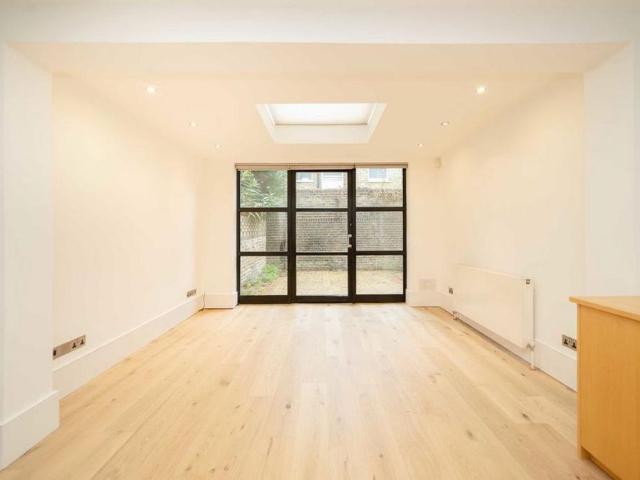 4 bedroom house to rent