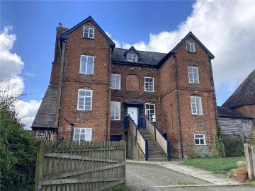4 bedroom house to rent