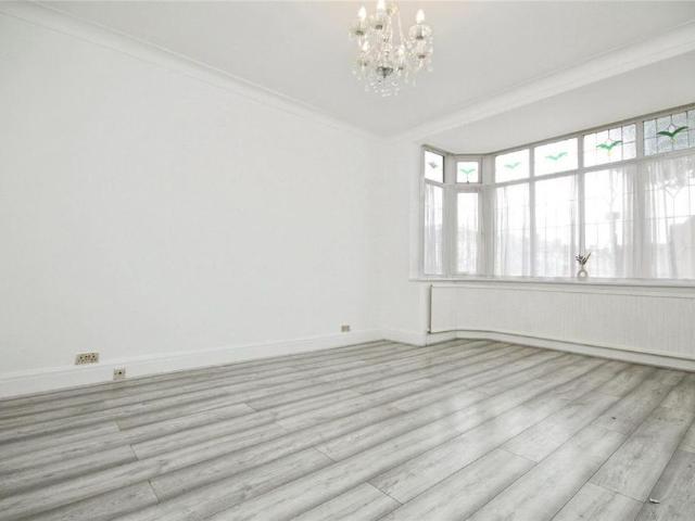 4 bedroom house to rent