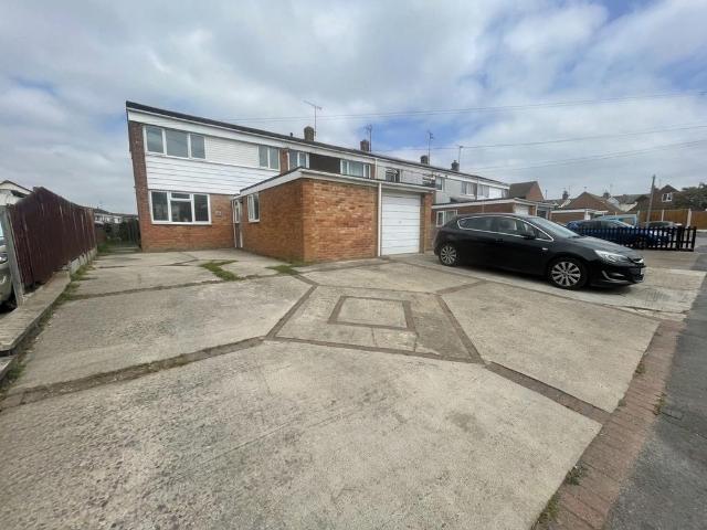 4 bedroom house to rent