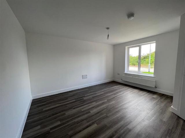 4 bedroom house to rent