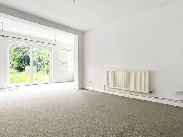 4 bedroom house to rent