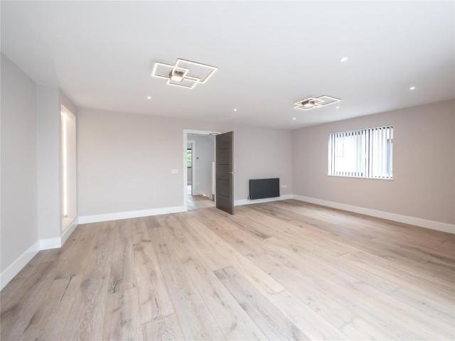4 bedroom house to rent