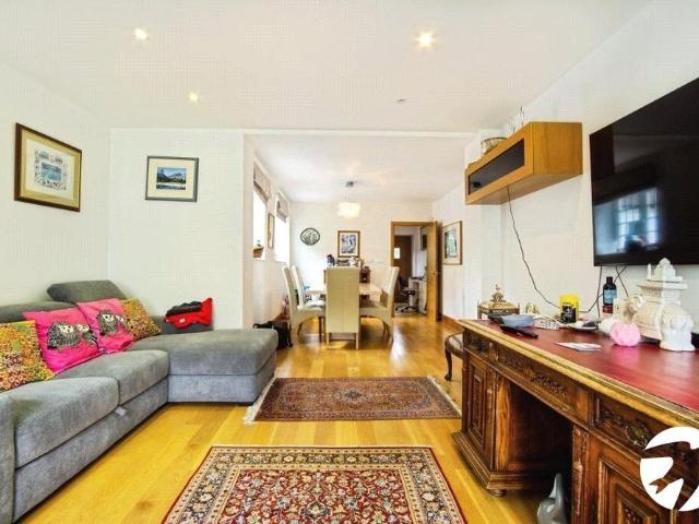 4 bedroom house to rent