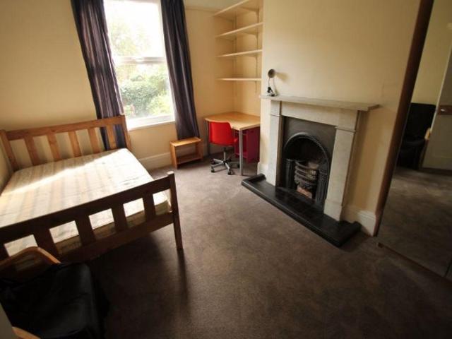 4 bedroom house to rent