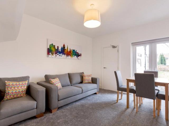 4 bedroom house to rent