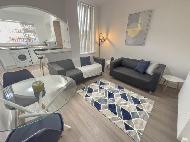 4 bedroom house to rent