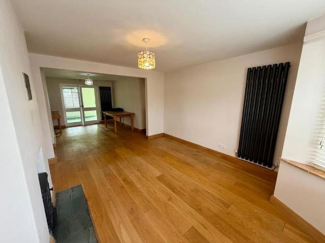 4 bedroom house to rent