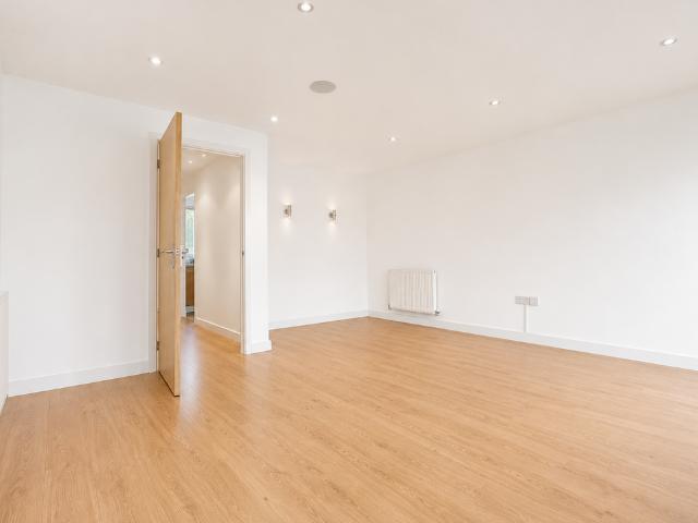 4 bedroom house to rent