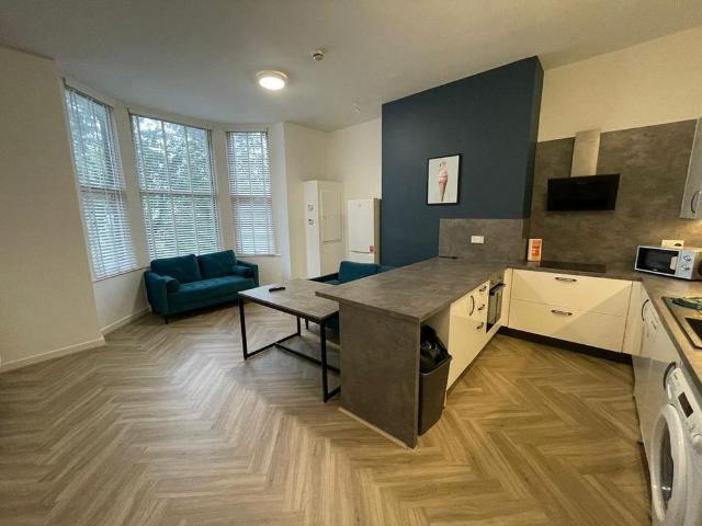 4 bedroom house to rent