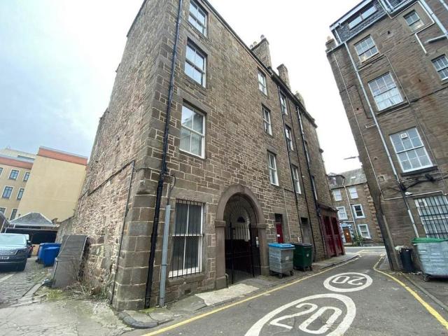 4 bedroom house to rent