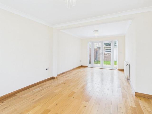 4 bedroom house to rent