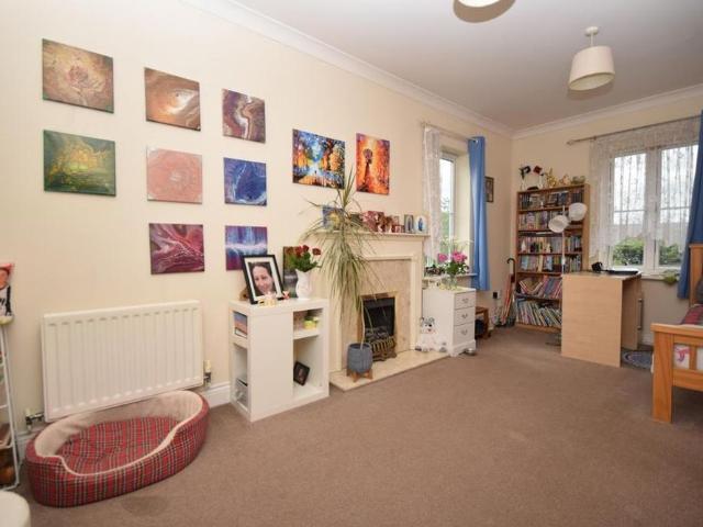 4 bedroom house to rent