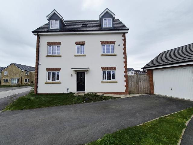 4 bedroom house to rent