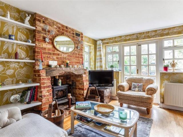 4 bedroom house to rent