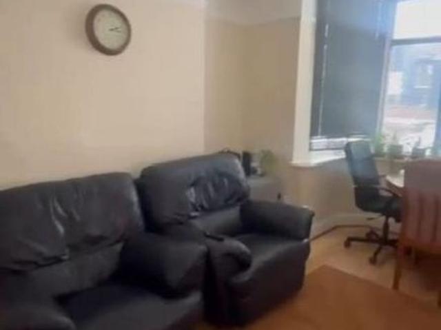 4 bedroom house to rent