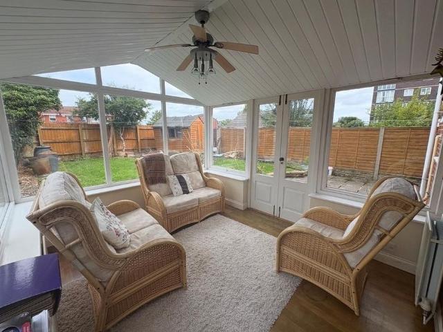 4 bedroom house to rent