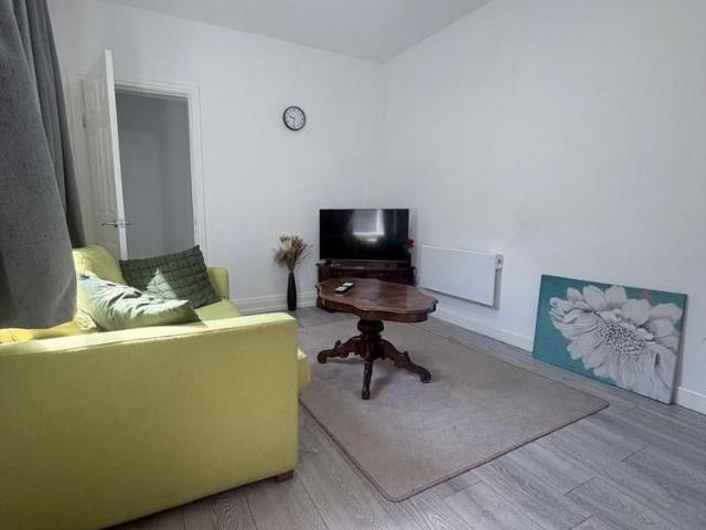 4 bedroom house to rent
