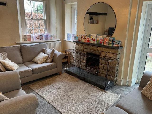 4 bedroom house to rent