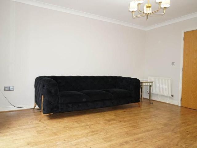 4 bedroom house to rent